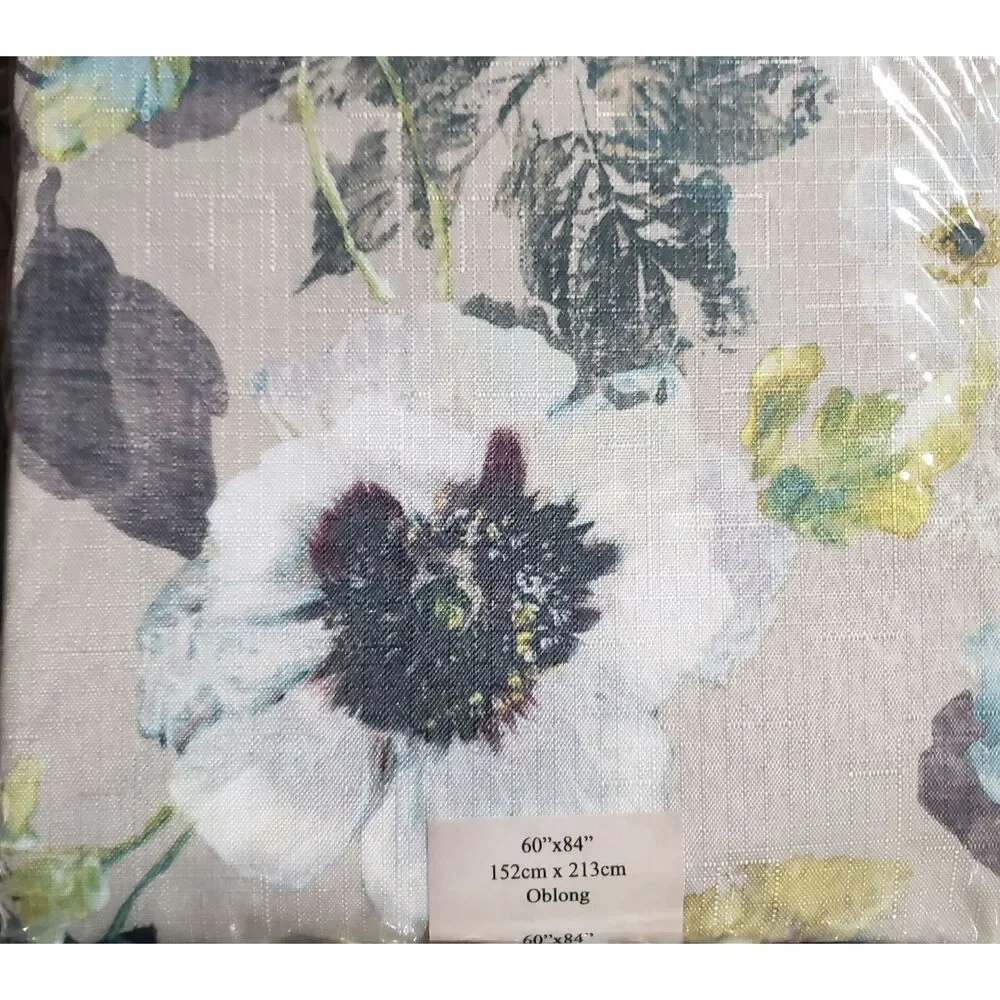 1 Fabric Printed Tablecloth,52